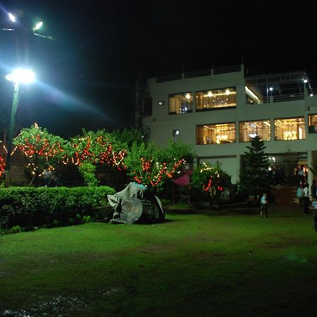 Centarosa Resort Chail Exterior photo